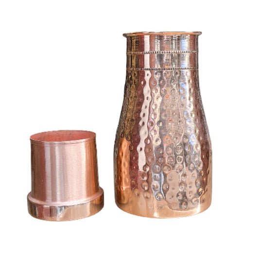 Hammered 1 Liter Copper Water Jug with Integrated Cup